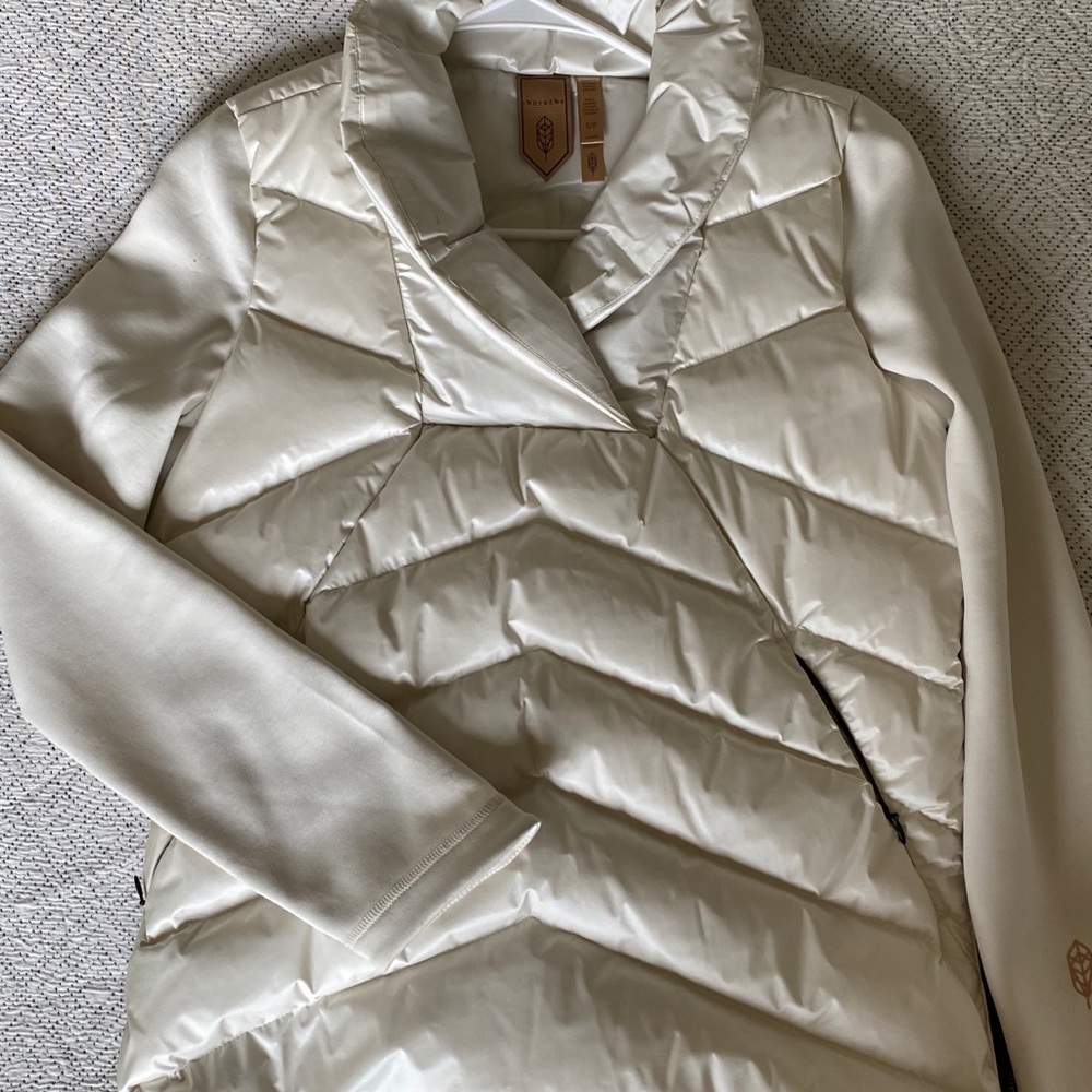 Down puff mid-layer